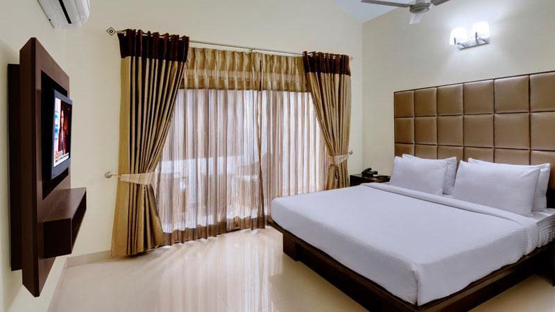 Palm Resort 卡兰古特 外观 照片