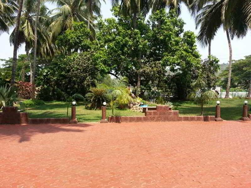 Palm Resort 卡兰古特 外观 照片